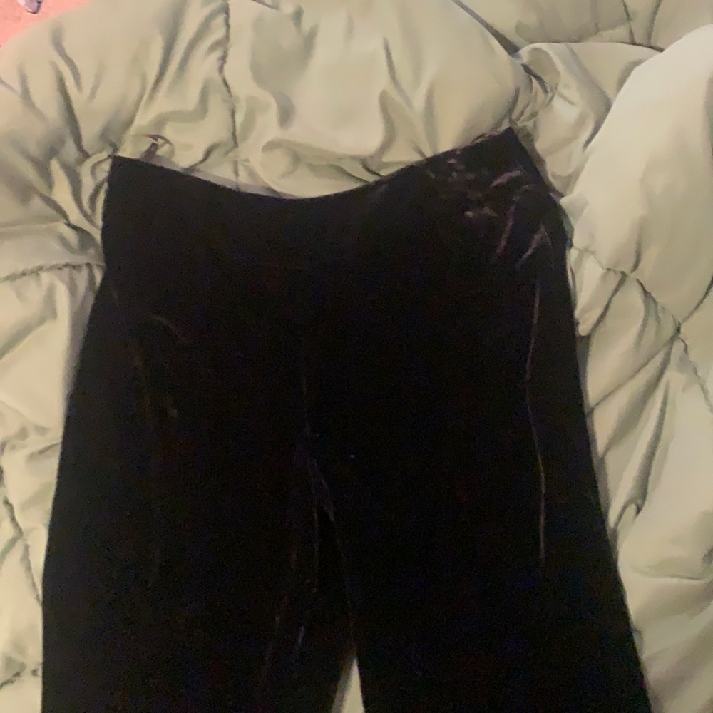 Ann Taylor size 10 black velvet pants slacks